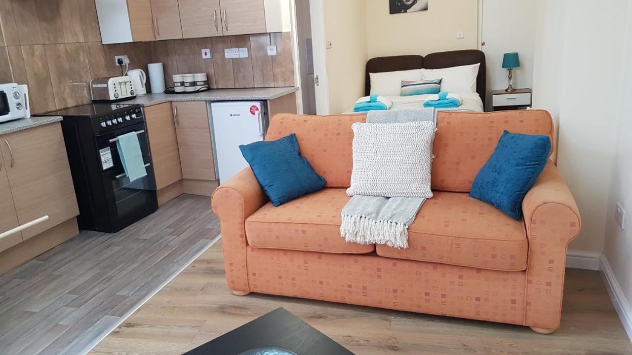 Апартаменты Tuii Appart, Cleveleys Road Holbeck Лидс Экстерьер фото